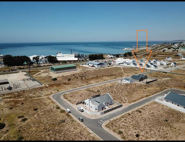 LAND FOR SALE IN HARBOUR LIGHTS